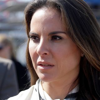 La PGR debe otorgar copia de "no acción penal" a Kate del Castillo