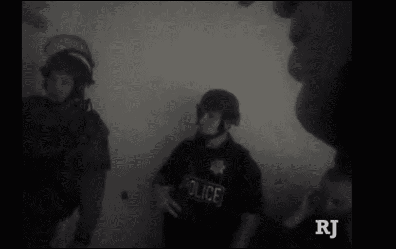 El vídeo es el primero de varios clips publicados por la Policía Metropolitana de Las Vegas, Nevada, luego de que una corte ordenara su divulgación. YOUTUBE / Las Vegas Review-Journal