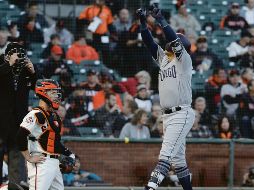 Christian Villanueva. El tercera base mexicano acumula ya nueve cuadrangulares en lo que va de la temporada. AP