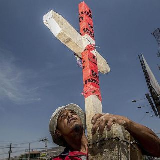 Margarita Zavala propone otorgar seguridad social para albañiles