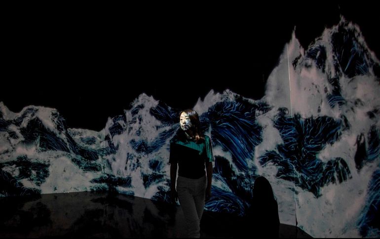 En esta pieza, las olas se estrellan en las paredes. AFP/B. Mehri