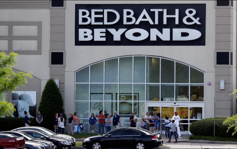 El centro comercial Opry Mills Mall fue evacuado después de que se recibieran reportes de disparos. AP / M. Humphrey