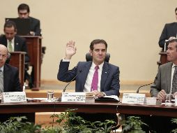 Las autoridades acuerdan modificar el marco legal para hacer un trámite muy sencillo a las personas que en el futuro quieran participar en las elecciones y vivan en el extranjero.  SUN/ ARCHIVO