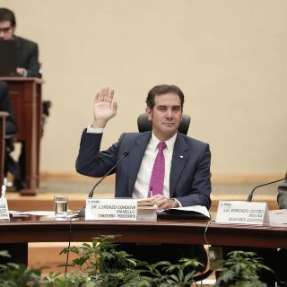 El INE valida más de siete mil registros para que mexicanos voten desde el extranjero