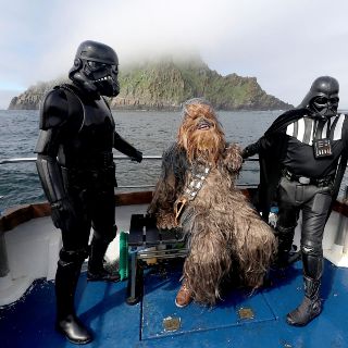 Celebran el día de "Star Wars" con fiestas y en redes