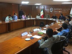 Durante la sesión se aprobaron 28 sustituciones de planillas de candidaturas a munícipes y dos en fórmulas de aspirantes a diputaciones por el principio de mayoría relativa por la coalición 