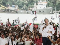 Compromiso. Meade sostuvo que luchará por que la producción llegue a tres millones de barriles diarios. SUN