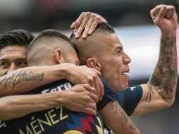 Mateus Uribe les madrugó. Apenas a los tres minutos de acción el colombiano puso adelante a las Águilas, que ayer eliminaron a los Pumas. MEXSPORT