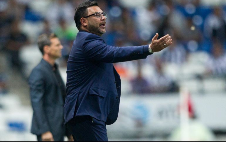 Antonio Mohamed aseveró que tras la eliminación frente a los Xolos de Tijuana, él es el único responsable. AFP/J. Aguilar