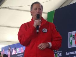 Durante un mitin realizado en la sede del Comité Ejecutivo Nacional del partido, Meade también reconoció a René Juárez. TWITTER / @GinaTrujilloZ