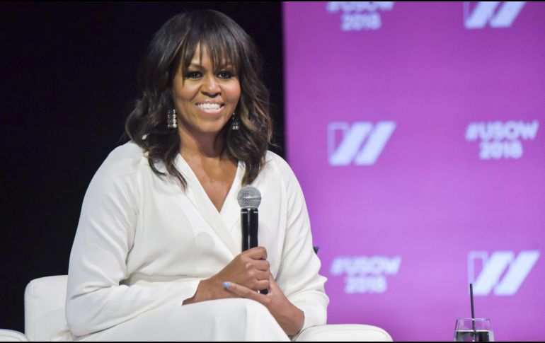 Michelle Obama fue recibida como una estrella de rock en la conferencia United State of Women Summit en Los Ángeles. AFP / R. Eckenroth