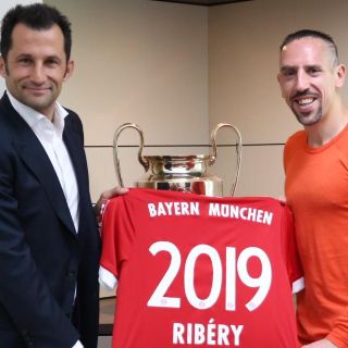 Franck Ribéry renueva su contrato con el Bayern Munich