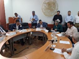 El diputado, Alberto Casas Reynoso, presidente del Comité, informó que por las observaciones realizadas por la Contraloría el proceso quedó suspendido hasta que concluya la investigación. TWITTER / @LegislativoJal