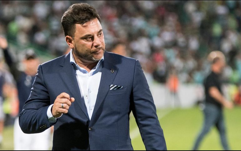 El argentino deja el banquillo de Monterrey después de tres años. MEXSPORT / ARCHIVO
