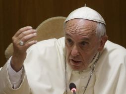 Para el Pontífice, el problema es que los seres humanos gustan de ser seducidos, cuando les tocan ciertas teclas caen en la tentación creyendo, 