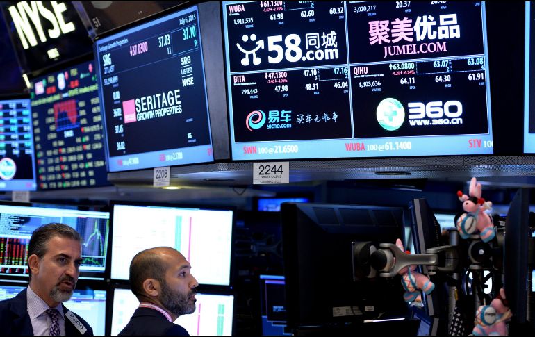 El NYSE Composite también sube 56.35 puntos (0.45 por ciento) al colocarse en 12 mil 576.59 unidades. EFE / ARCHIVO