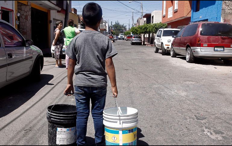 Se espera que el servicio de agua potable sea restablecido el viernes 11 de mayo. EL INFORMADOR/ ARCHIVO