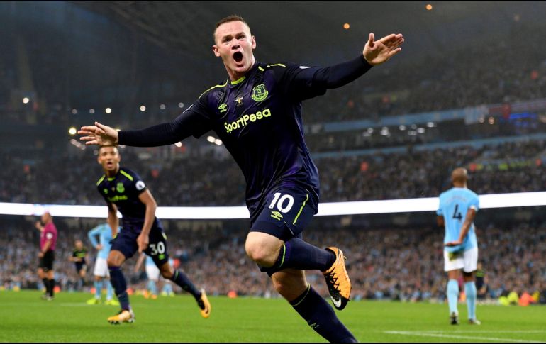 Rooney, de 32 años, quien regresó el pasado verano tras 13 temporadas en las filas del Manchester United, dejará en las arcas de los Toffees alrededor de 14.1 MDE. TWITTER / @WayneRooney