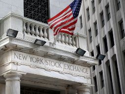 Los principales indicadores de Wall Street finalizaron con avances, impulsados por los reportes sobre la inflación y el desempleo en EU. AP / ARCHIVO