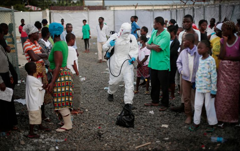 Se confirmó que los dos casos de ébola pertenecen a la cepa zaire después de que el mes pasado se le avisó a las autoridades en la capital Kinshasa de la muerte de 17 personas a consecuencia de una fiebre hemorrágica. AP/ ARCHIVO