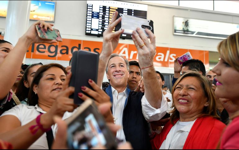 Este jueves, el candidato del PRI ofreció que de llegar a la presidencia dará mil 200 pesos a jefas de familia. NTX / Especial