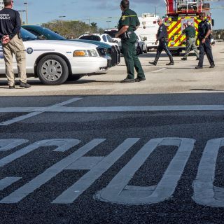 Reportan al menos un herido en tiroteo en escuela cerca de Los Ángeles