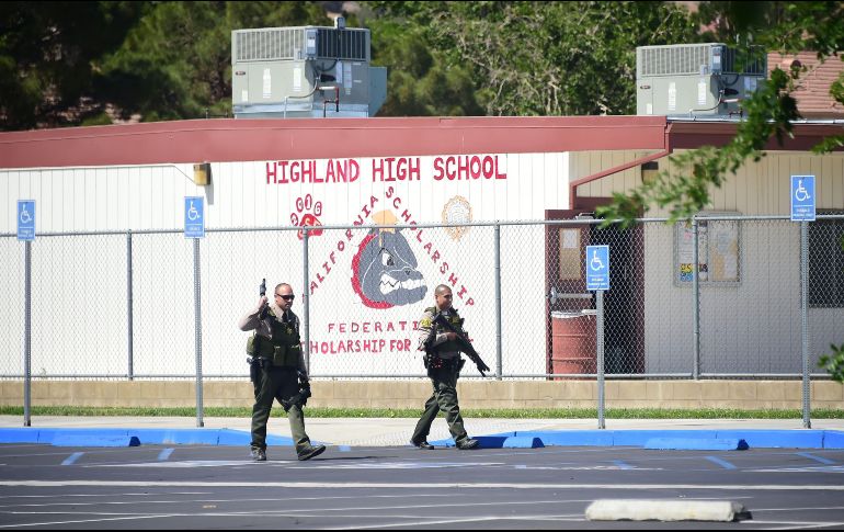 Se presume que el suceso ocurrido en el plantel Highland, en Palmdale, derivó de una disputa entre los dos estudiantes. AFP/ F. Brown
