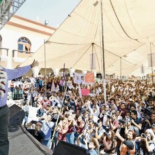 López Obrador dice que cancelará los “gasolinazos”