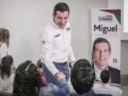 En cuanto a educación su propuesta es crear una nueva universidad pública que oferte carreras modernas acordes al mercado laboral, afines a las matemáticas, ciencia y tecnología. TWITTER/ @micasrey