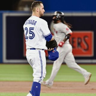 Marco Estrada se lleva su tercer revés de la campaña