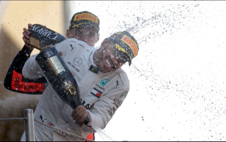 Hamilton domina y gana GP de España por 20 segundos. EFE/A. Estévez