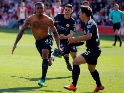 Un tanto en tiempo de reposición de Gabriel Jesús le dio la victoria al City sobre el Southampton. AP/F. Augstein