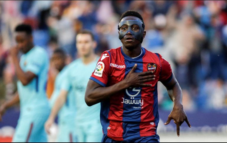 Boateng anota tres de los cinco goles del Levante. EFE/B. Aliño