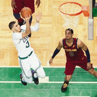 Los Celtics pegan primero