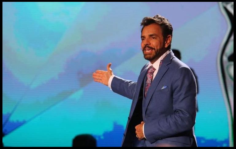 Los últimos días Eugenio Derbez ha tenido días de felicidad por el exitoso estreno de su película 'Hombre al Agua'. FACEBOOK / EugenioDerbezTV