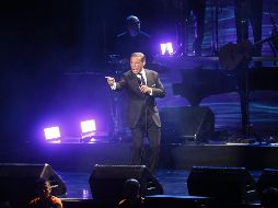 Hasta este martes Luis Miguel tiene 27 temas en el 