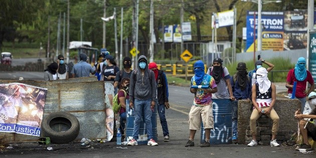 Manifestaciones en Nicaragua dejan al menos 35 heridos