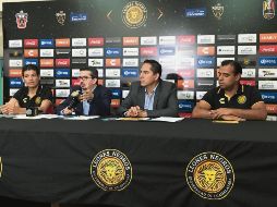 Preparados. La directiva de los Leones Negros encabeza la organización de este primer congreso internacional que acercará el futbol a la comunidad de la UdeG. TWITTER/@codejalisco