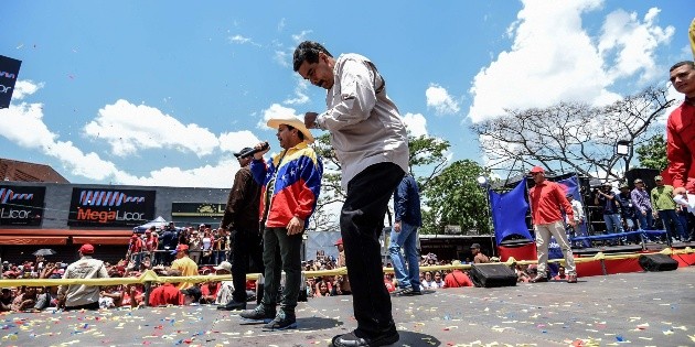 Maduro pide a Interpol detener a inversionistas mexicanos de Kellogg's