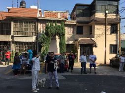 Personal de la Procuraduría Social recorre los sitios afectados por el sismo del 19 de septiembre pasado, a fin de descartar riesgos. NTX / I. Hernández