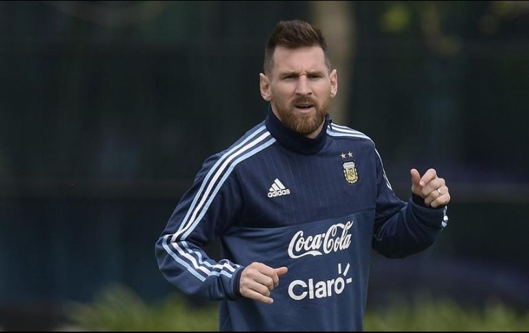 Tanto Messi como Cristiano estarán presentes en la Copa del Mundo con sus respectivas selecciones. AFP/ARCHIVO
