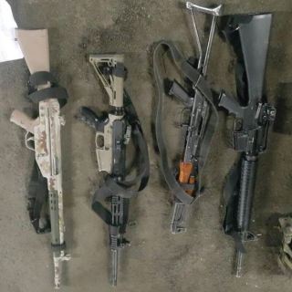 Detienen a 12 personas con arsenal y droga en Ojuelos