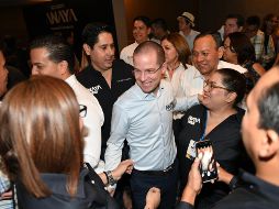 Anaya hace campaña en Hermosillo. EFE