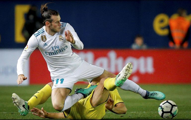 Bale (I) anotó el primer gol del partido al minuto 11. EFE/D. Castelló
