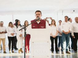 Carlos Lomelí lamentó la condición actual del Lago de Chapala. ESPECIAL