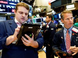 El Dow Jones sumó 297.13 puntos, hasta 25 mil 012.22 enteros. EFE / J. Lane