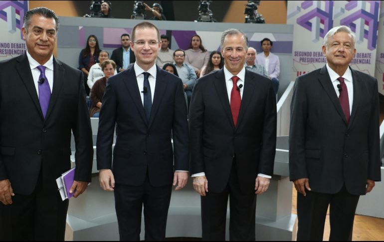 El segundo debate que se llevó a cabo anoche entre los cuatro candidatos a la presidencia de la República, género alrededor de 2.4 millones de mensajes en Twitter. NTX / ESPECIAL