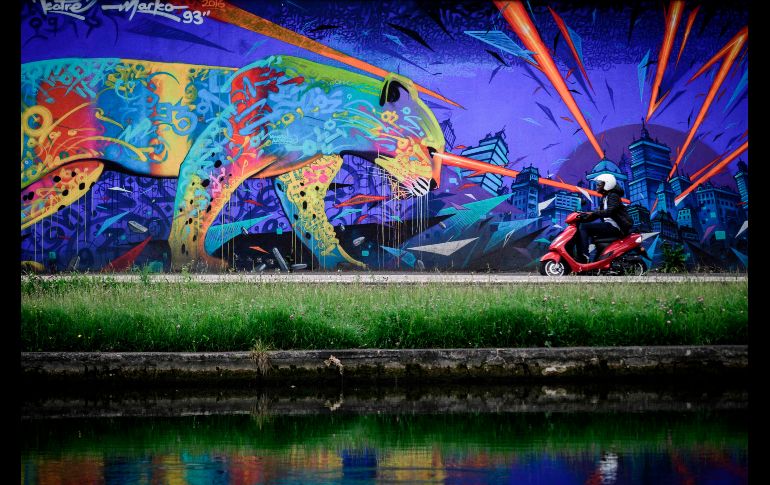 Un grafiti en Aubervilliers, en los suburbios de la capital francesa. AFP/P. Lopez