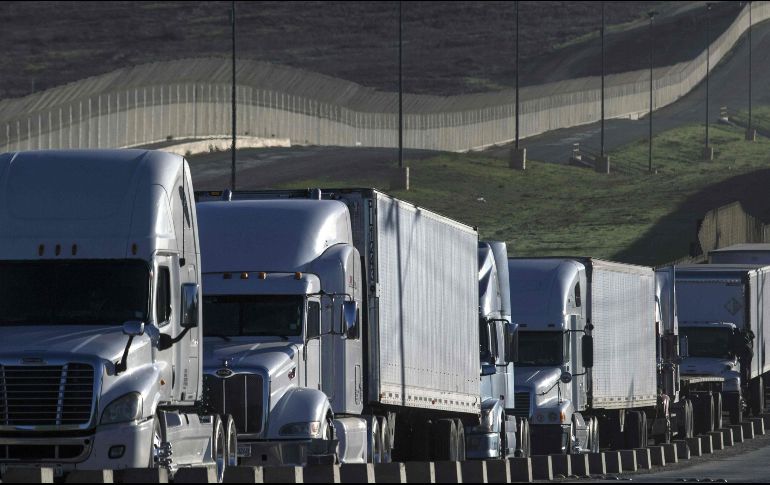 Steven Mnuchin señala que aún hay temas que “complican” la conclusión del pacto comercial. AFP/G. Arias