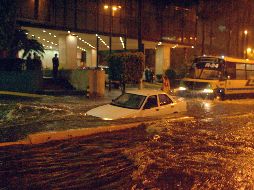 En la Zona Metropolitana de Guadalajara se tienen identificados 120 puntos de inundación; piden extremar precauciones. EL INFORMADOR / ARCHIVO